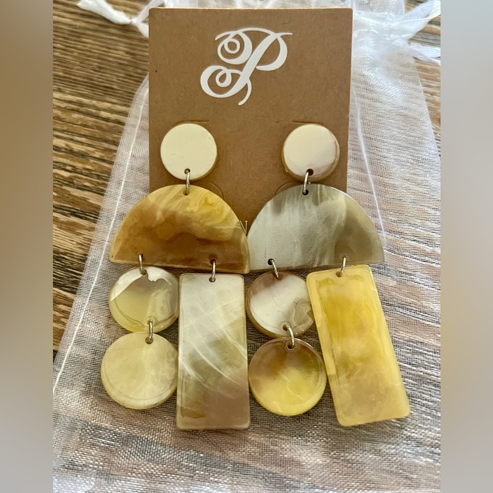 Plunder Design Luna Rae Acrylic Drop Dangle Earrings